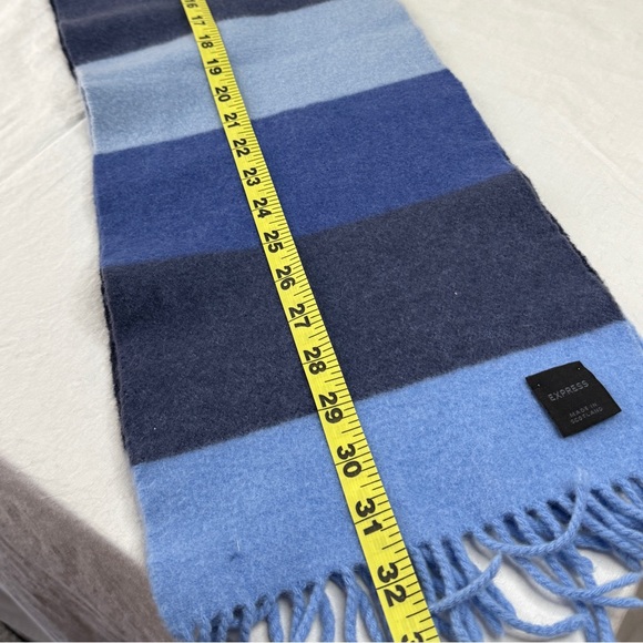 Wool/Cashmere Blend Fringed Scarf by Express - Picture 3 of 5